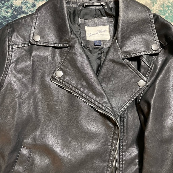 Universal Thread jacket - Picture 2 of 4